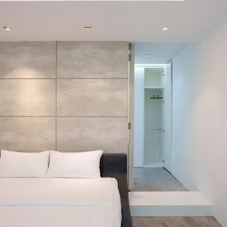 Georgetown Minimalist Elegance 4Br 8Pax Villa Exterior photo